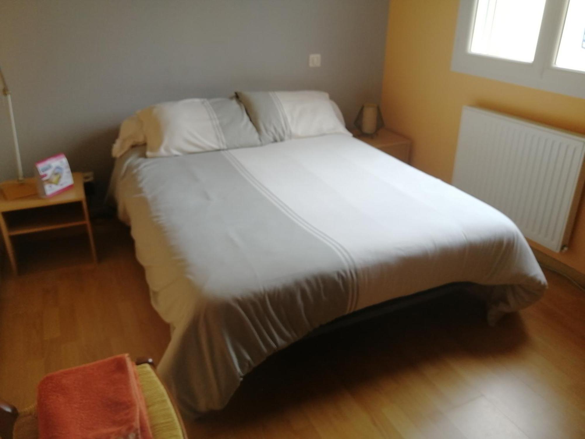 Chambres D'Hotes Chez Nanou La Puyfolaise - 1 Ou 2 Chambres Сен-Лоран-сюр-Севр Экстерьер фото